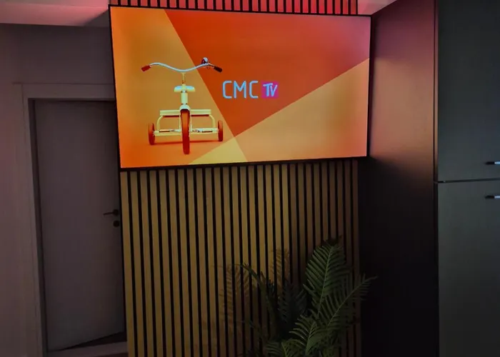 M&m-sea View & Private Parking *