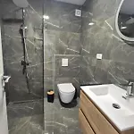 Apartment M&m-sea View & Private Parking Makarska