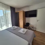 Apartment M&m-sea View & Private Parking *