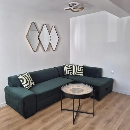 Apartment M&m-sea View & Private Parking