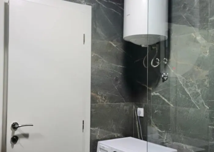 M&m-sea View & Private Parking Apartment Makarska