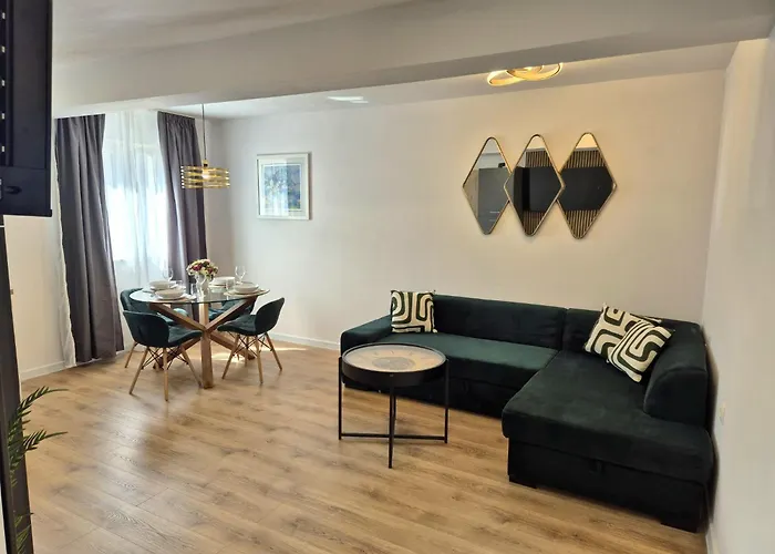 Apartment M&m-sea View & Private Parking