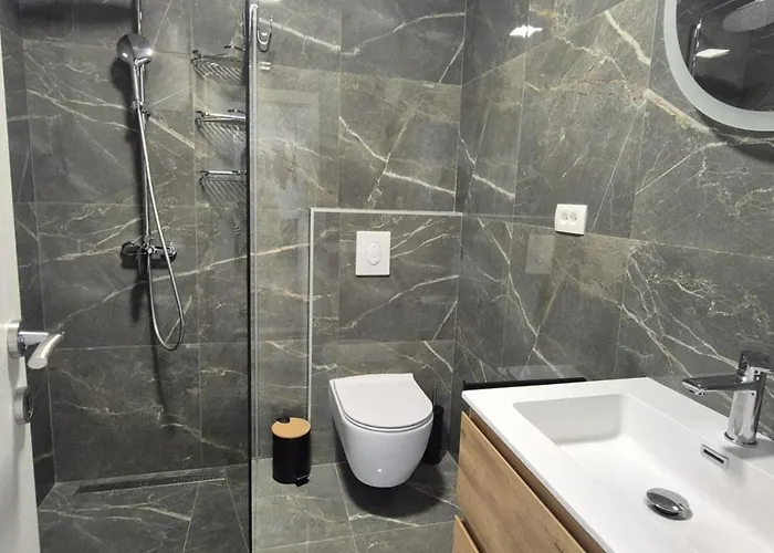 Apartment M&m-sea View & Private Parking Makarska