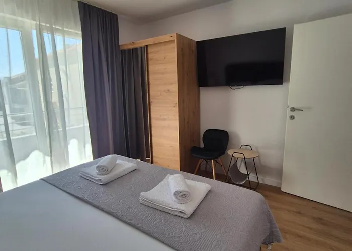 Apartment M&m-sea View & Private Parking *