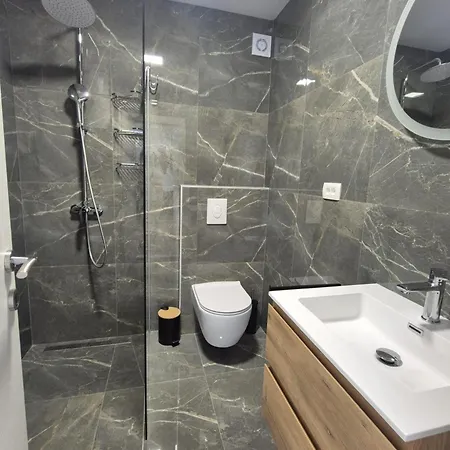 Apartman M&m-sea View & Private Parking Makarska