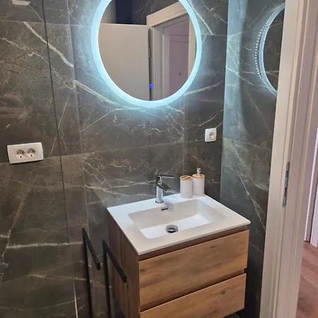 M&m-sea View & Private Parking * Makarska